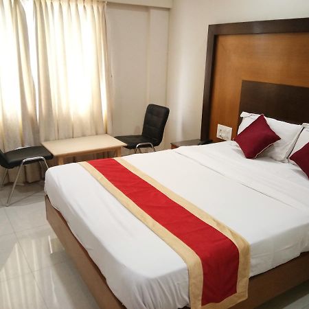 Hlv Grand Inn بنغالور المظهر الخارجي الصورة