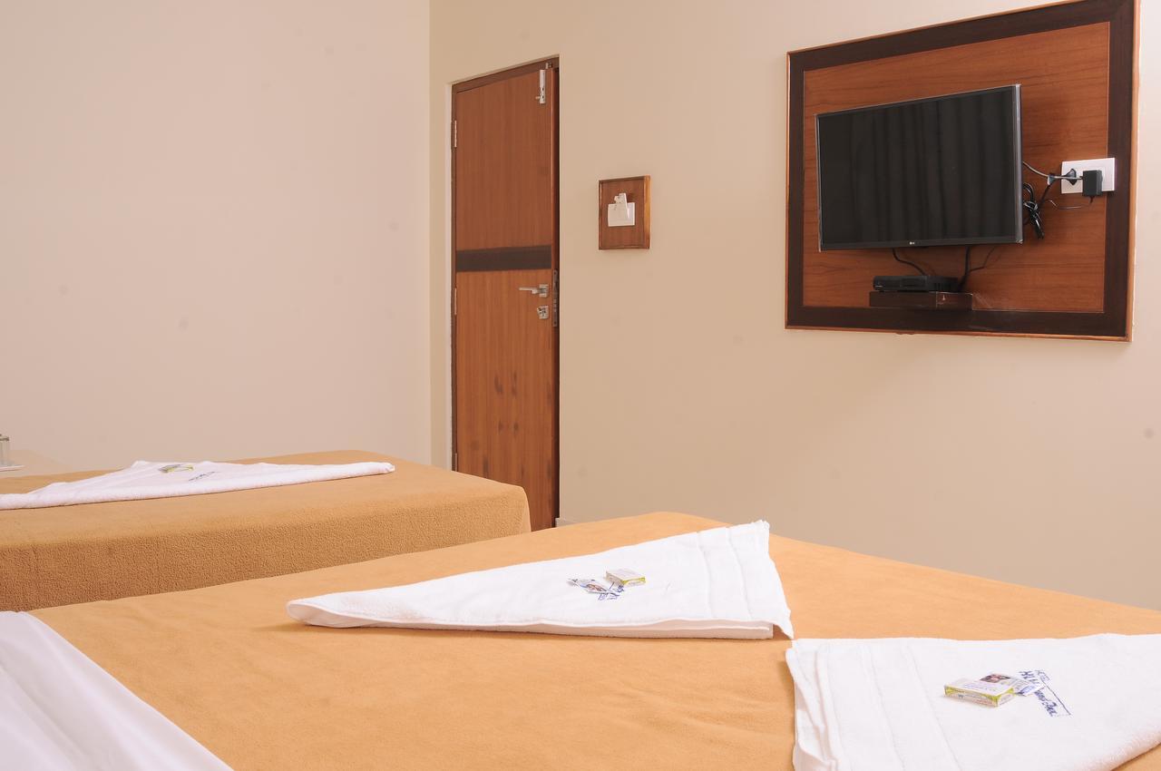 Hlv Grand Inn بنغالور المظهر الخارجي الصورة