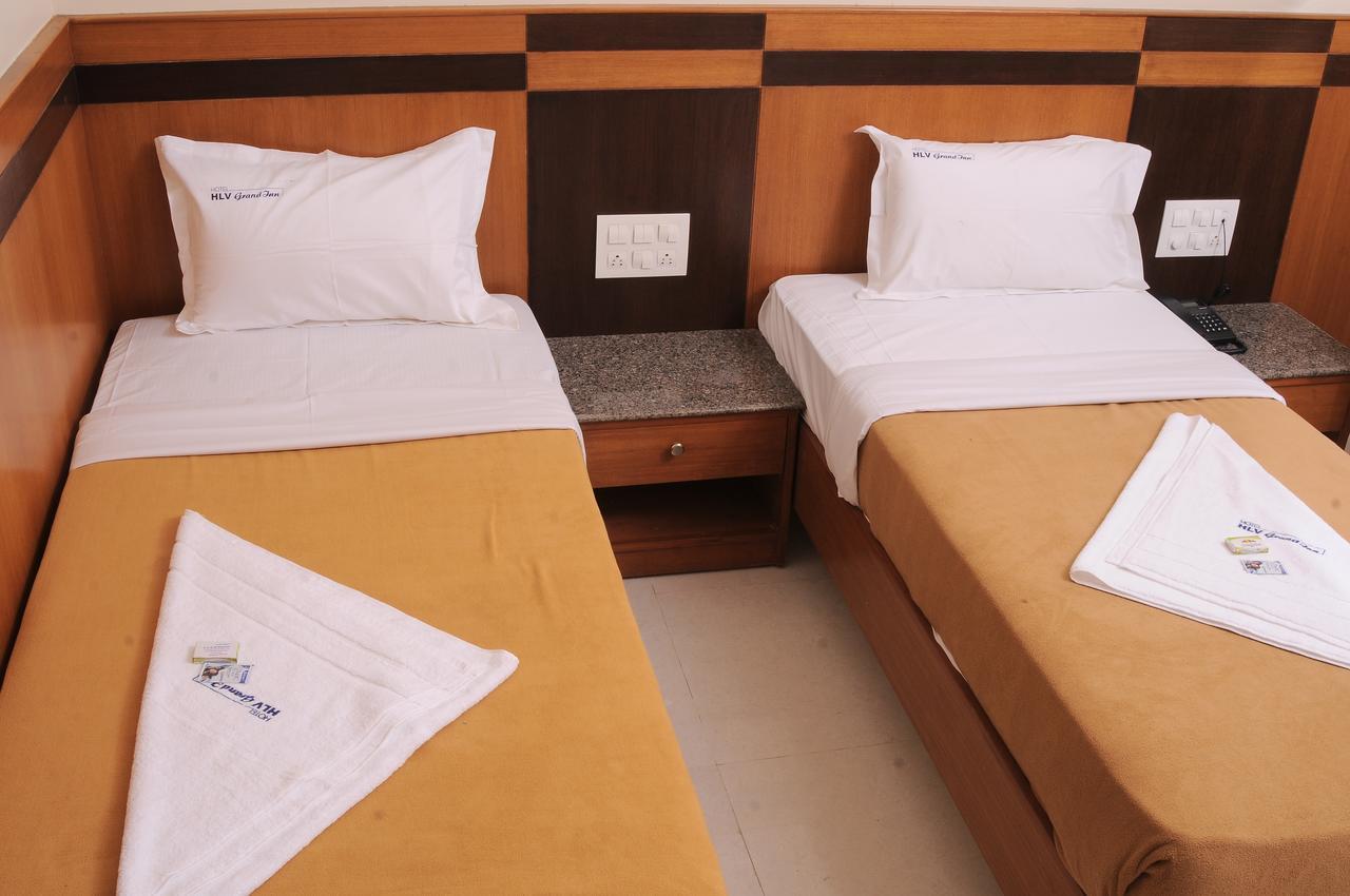 Hlv Grand Inn بنغالور المظهر الخارجي الصورة