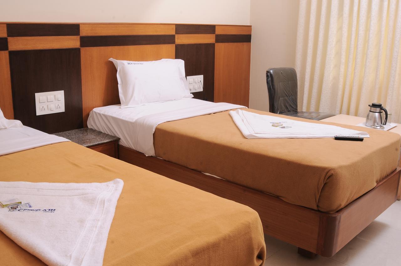 Hlv Grand Inn بنغالور المظهر الخارجي الصورة