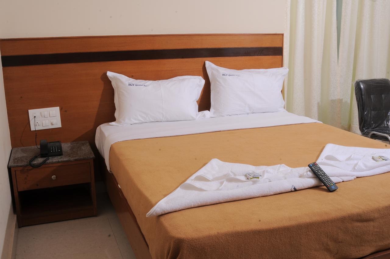 Hlv Grand Inn بنغالور المظهر الخارجي الصورة