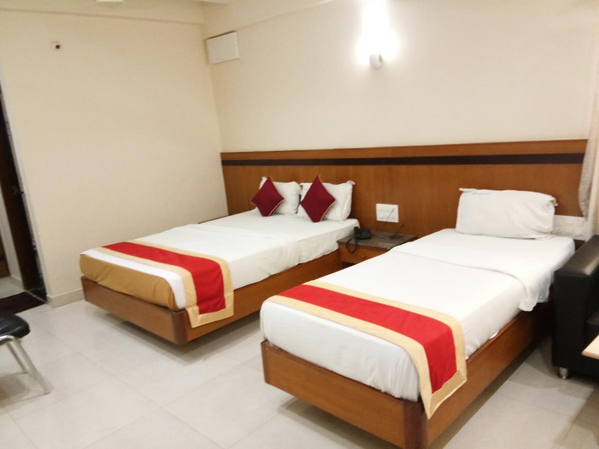 Hlv Grand Inn بنغالور المظهر الخارجي الصورة
